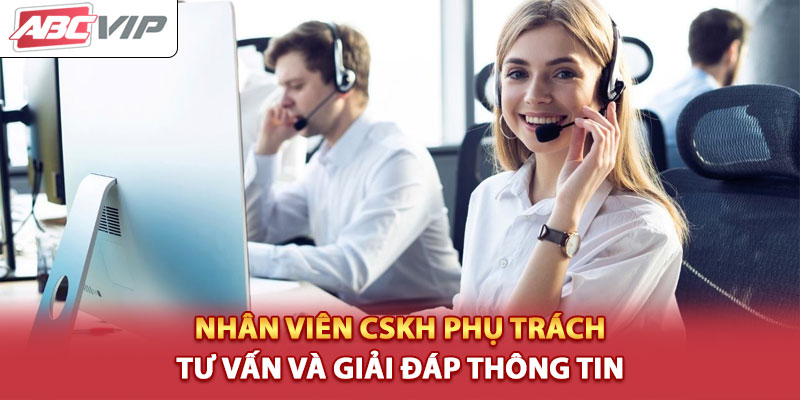 nhan-vien-cskh-phu-trach-tu-van-va-giai-dap-thong-tin