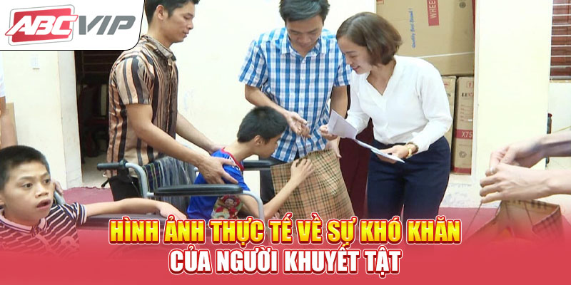 hinh-anh-thuc-te-ve-su-kho-khan-cua-nguoi-khuyet-tat